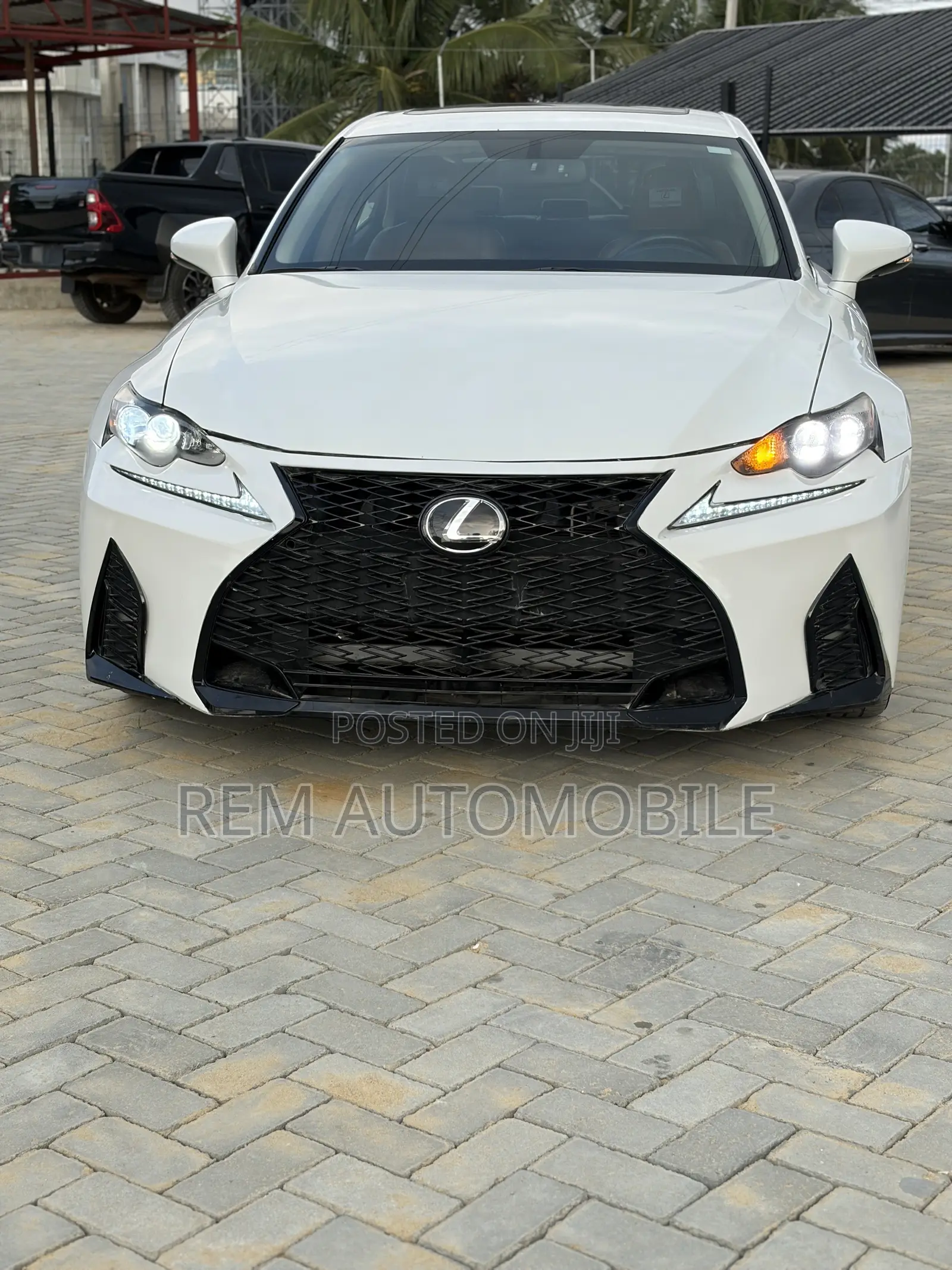 Lexus IS 2014 White