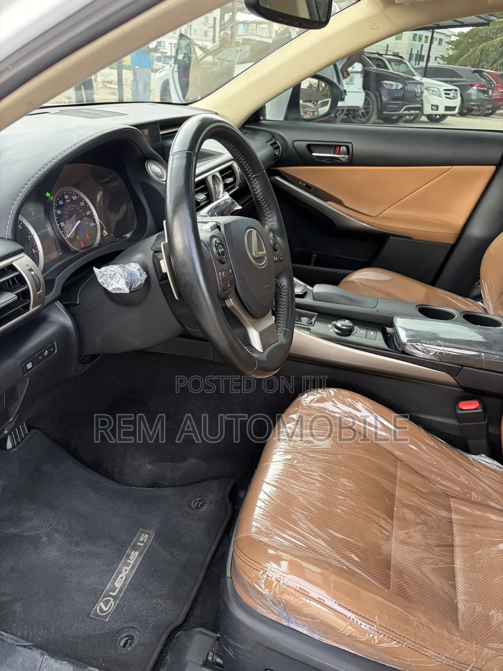 Lexus IS 2014 White