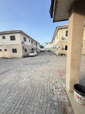 2bdrm Block of Flats in Gwarimpa, Dape for rent