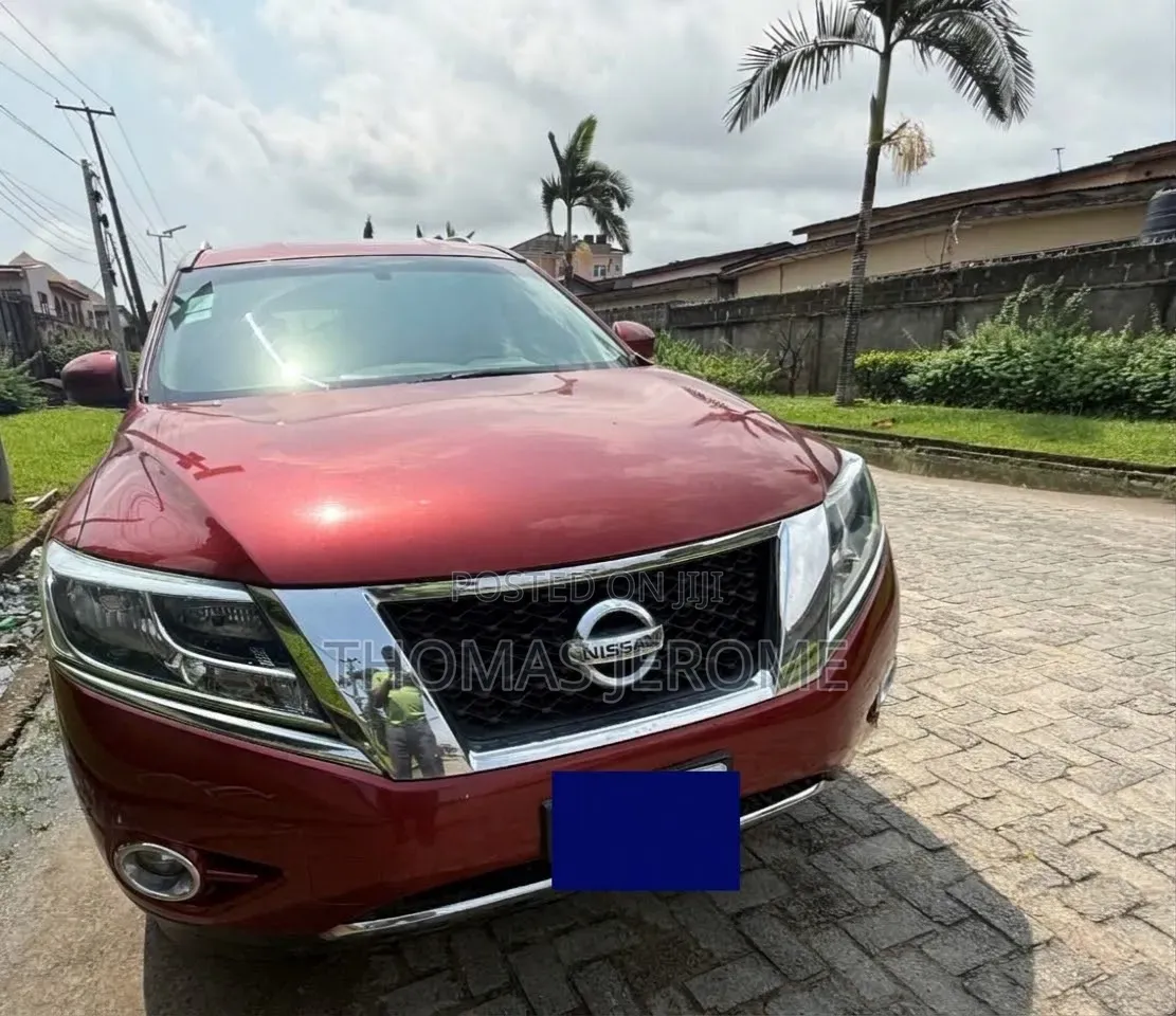 Nissan Pathfinder SL 4x4 2013 Red