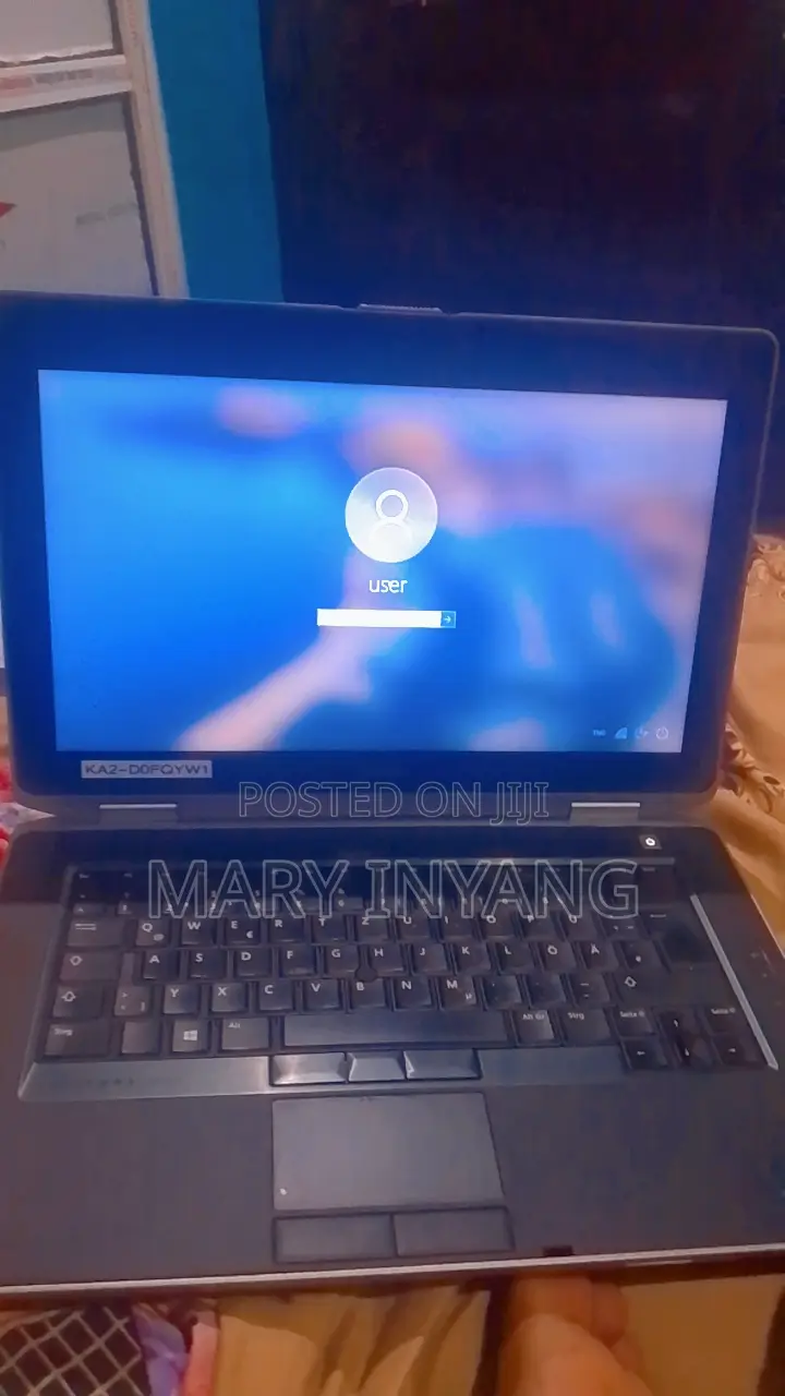Laptop Dell Latitude 6430u 4GB Intel Core i5 HDD+SSD 256GB