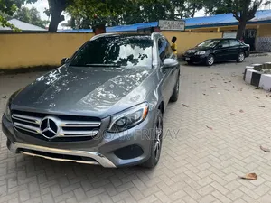 Mercedes-Benz GLC-Class 2018 Blue