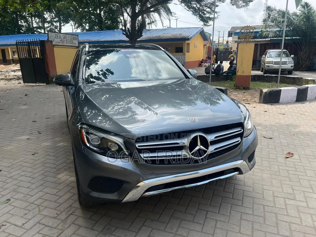 Mercedes-Benz GLC-Class 2018 Blue