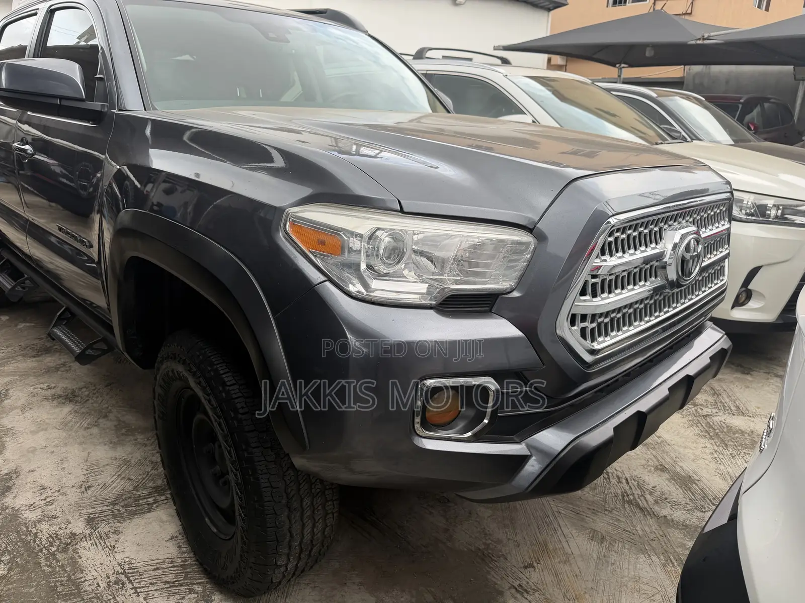 Toyota Tacoma 2024 Gray