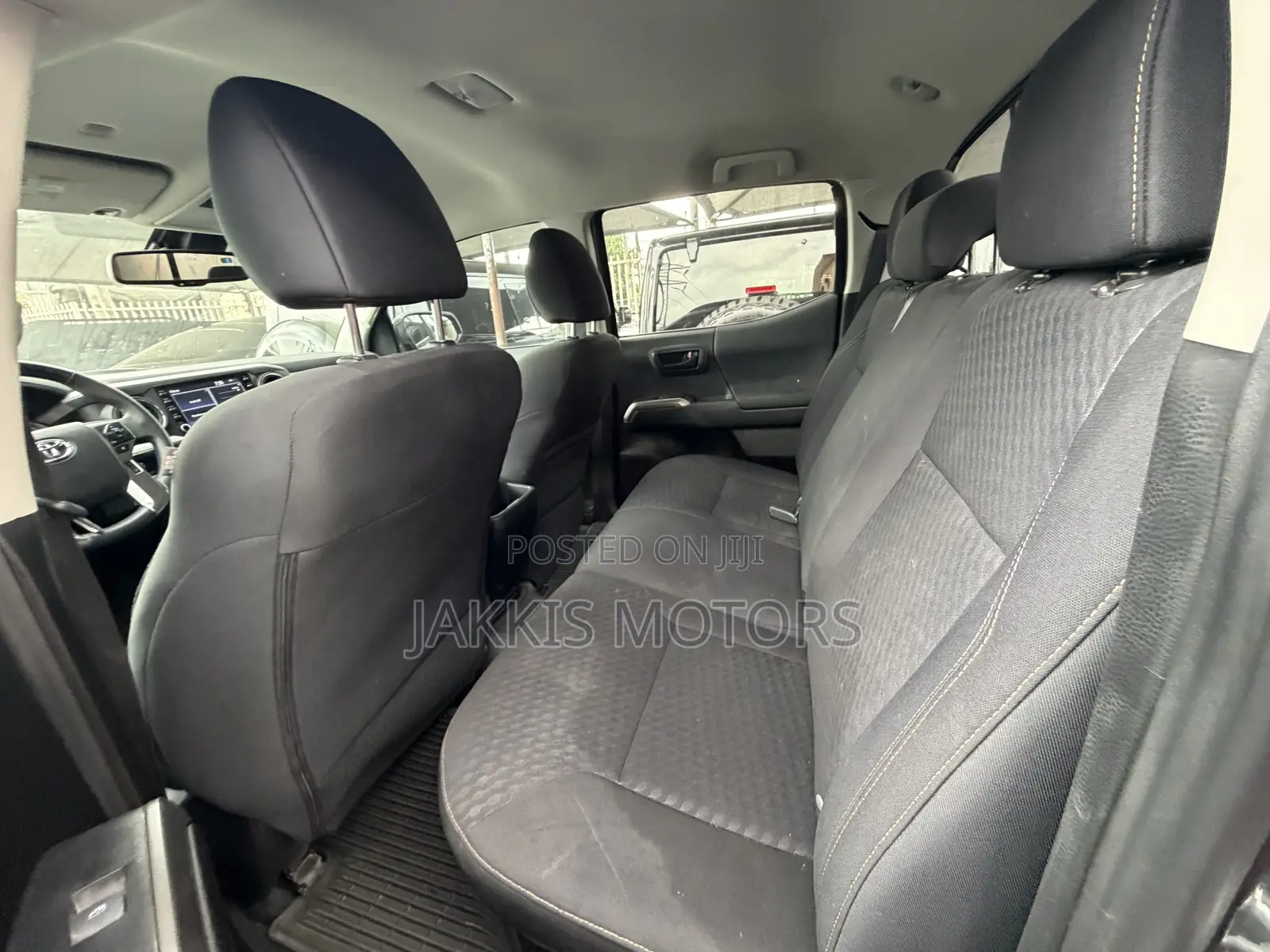 Toyota Tacoma 2024 Gray