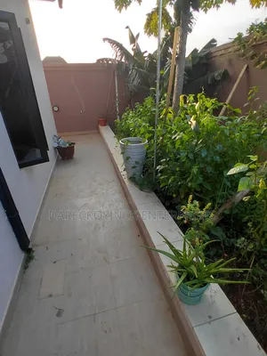 Five Bedrooms Duplex With a Room Self Contain