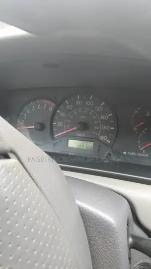 Toyota Corolla LE 2005 Gray