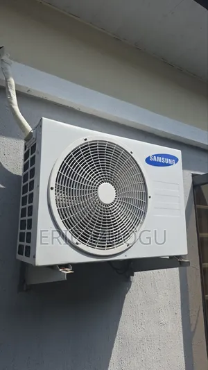 Neatly Used Air-Condition