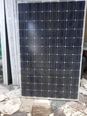 300w Canadian Panel 96cell