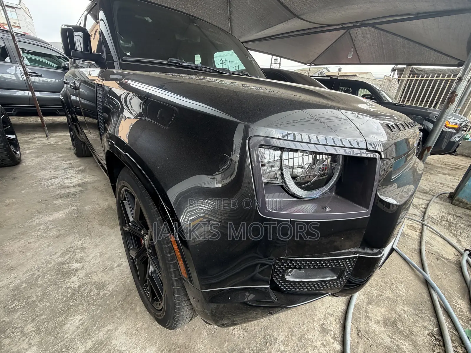Land Rover Defender 2023 Black