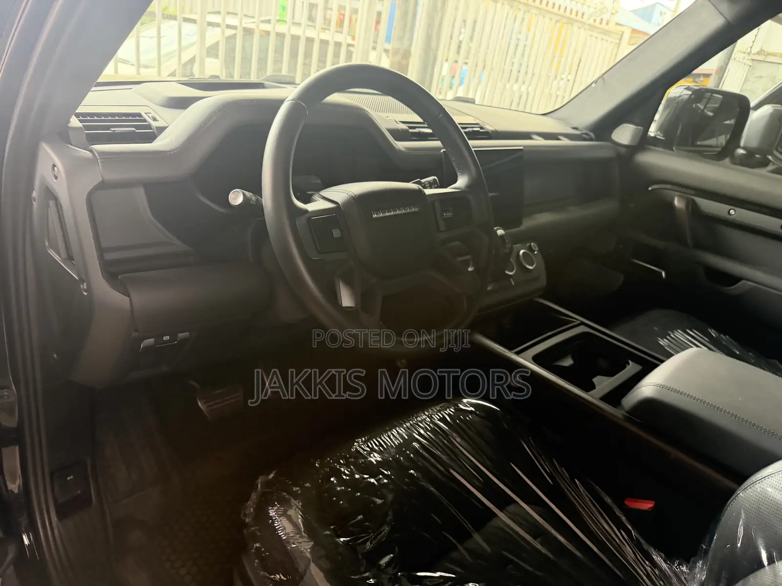 Land Rover Defender 2023 Black