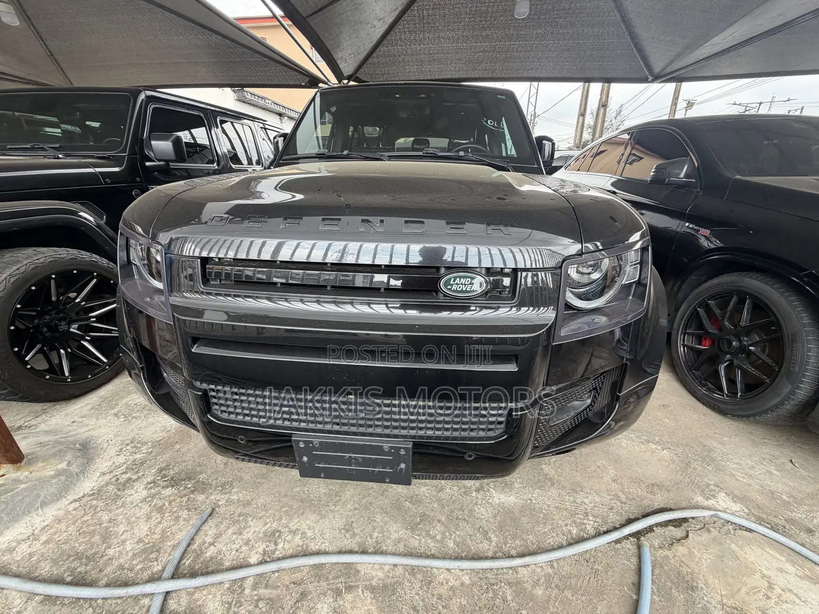 Land Rover Defender 2023 Black