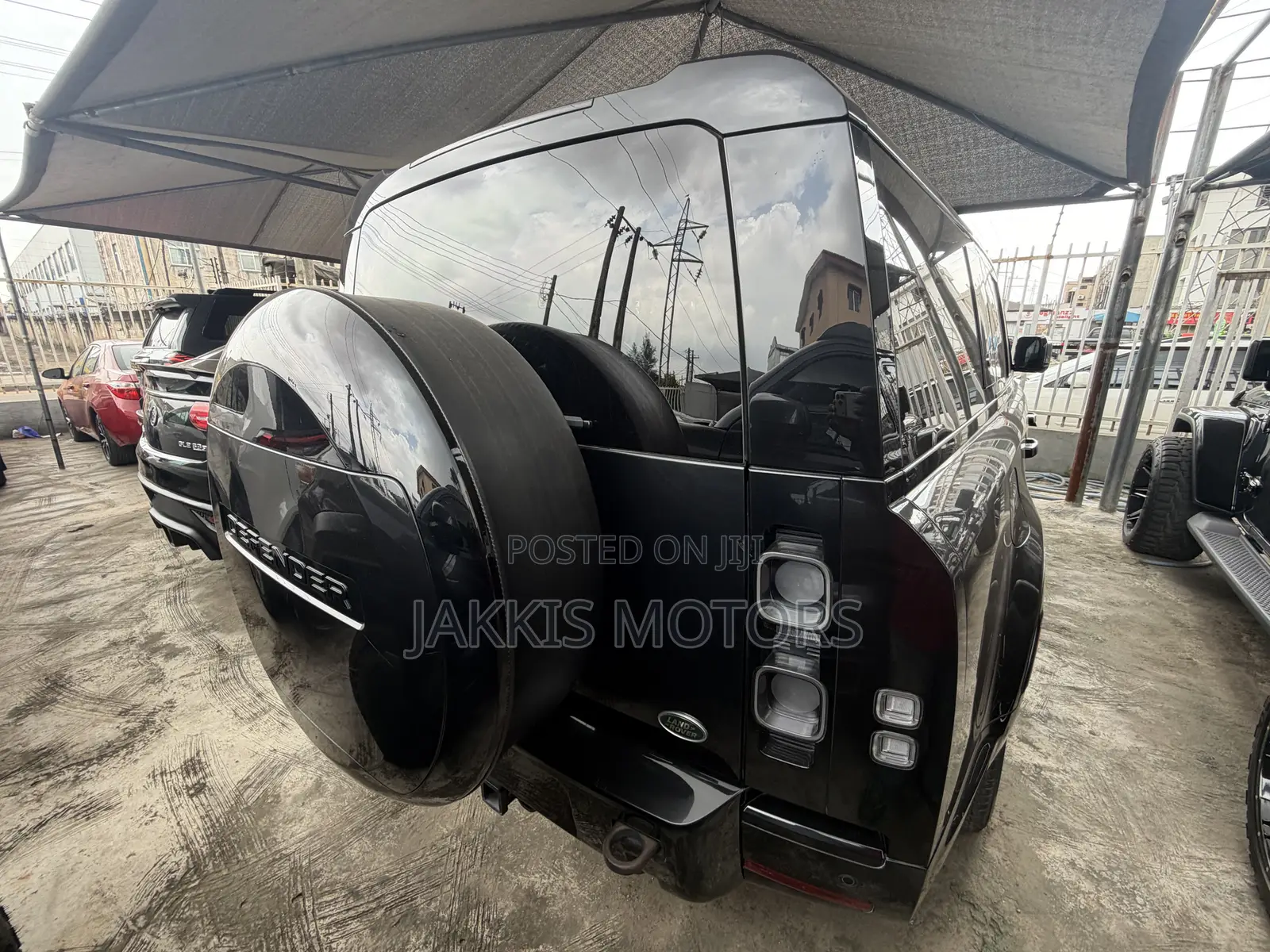 Land Rover Defender 2023 Black
