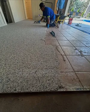 Coloured Pebbles Resin Flooring