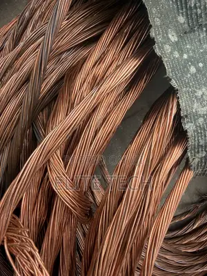 70mm Bare Copper Wire for Earthing & Lightning Protection (100% Coppe)
