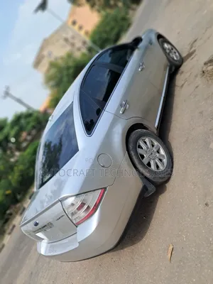 Ford Taurus 2010 Silver