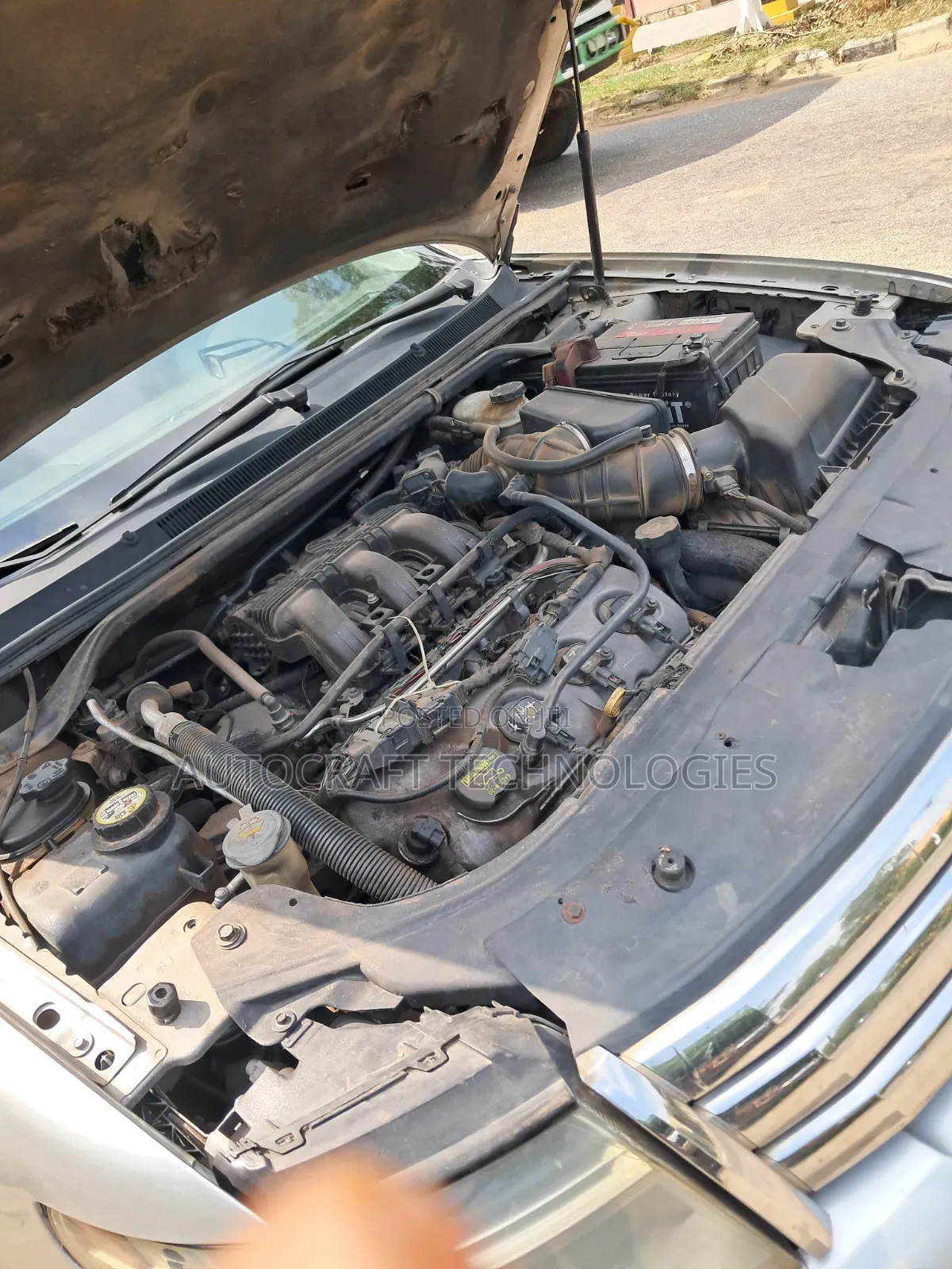 Ford Taurus 2010 Silver
