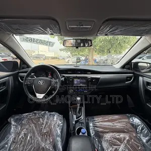 Toyota Corolla 2014 Black