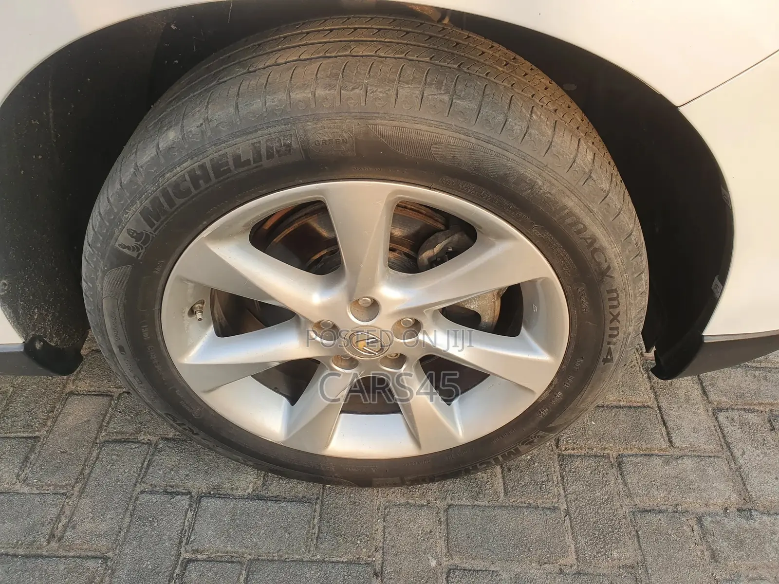 Lexus RX 2010 White