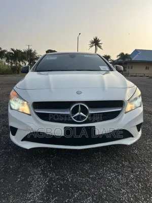 Mercedes-Benz CLA-Class CLA 250 4MATIC Sedan 2015 White