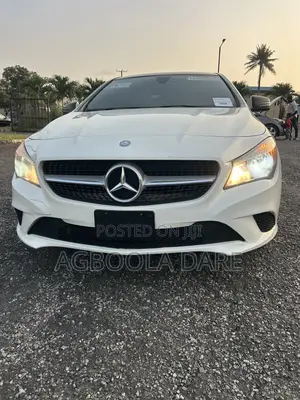 Mercedes-Benz CLA-Class CLA 250 4MATIC Sedan 2015 White