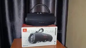 JBL Charge 6