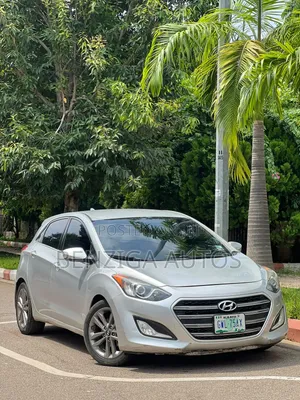 Hyundai Elantra 2015 Silver
