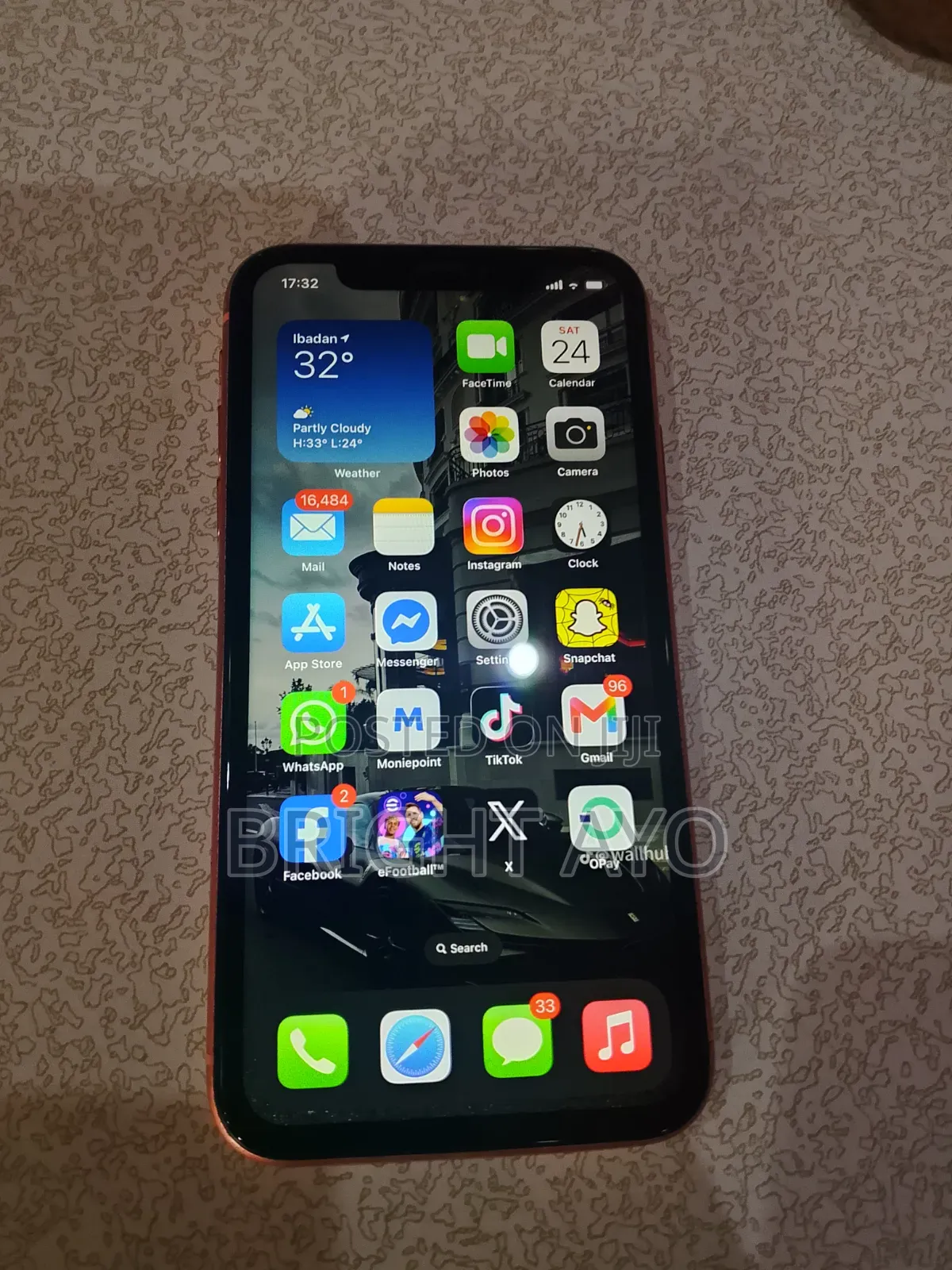 Apple iPhone XR 64 GB Orange