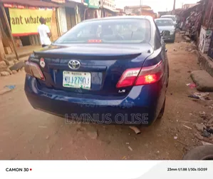 Toyota Camry LE 4dr Sedan (2.4L 4cyl 5A) 2007 Blue