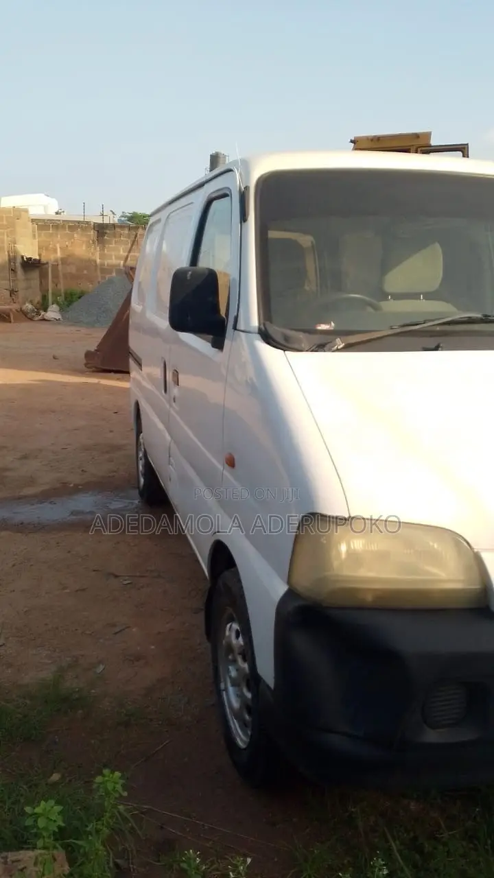 Suzuki APV Pan Vanel 2004 White