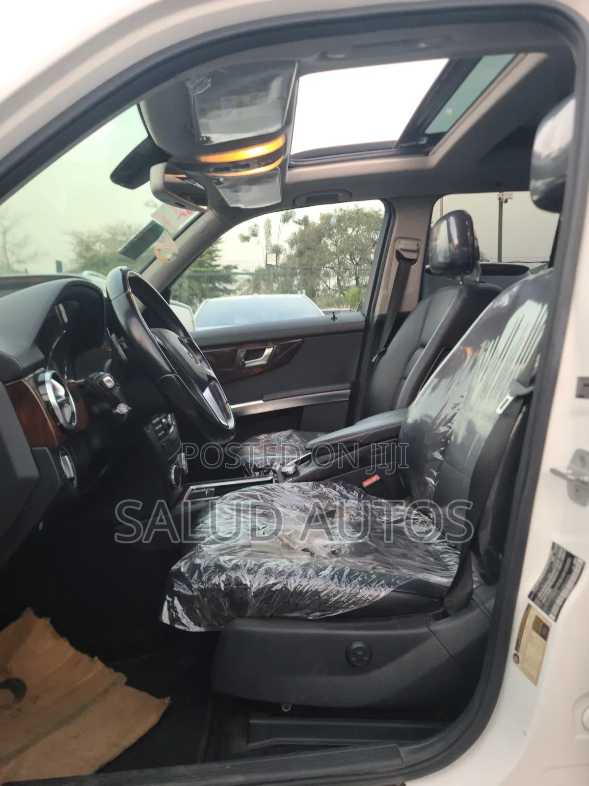 Mercedes-Benz GLK-Class 350 4MATIC 2013 White