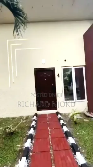 2bdrm Bungalow in South Point Estate, Isolo for sale
