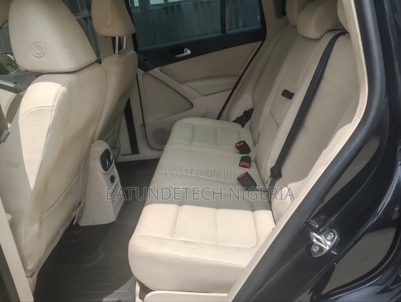 Volkswagen Tiguan 2.0 S Automatic 2012 Black