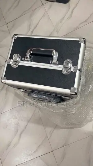 Makeup Box