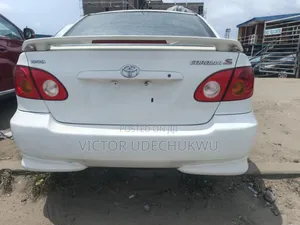 Toyota Corolla 2003 White