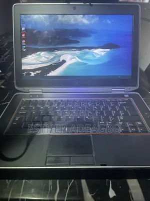 Laptop Dell Latitude E6420 4GB Intel Core i5 HDD 320GB