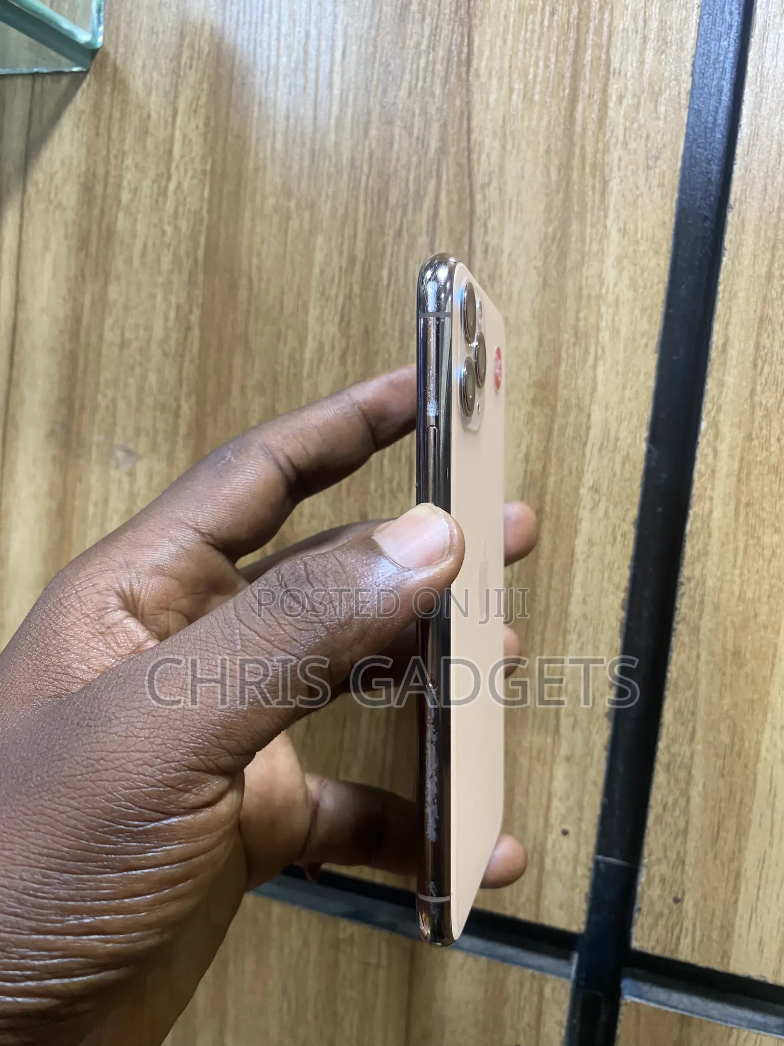 Apple iPhone 11 Pro 64 GB Gold