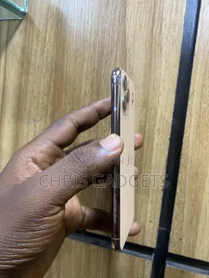 Apple iPhone 11 Pro 64 GB Gold