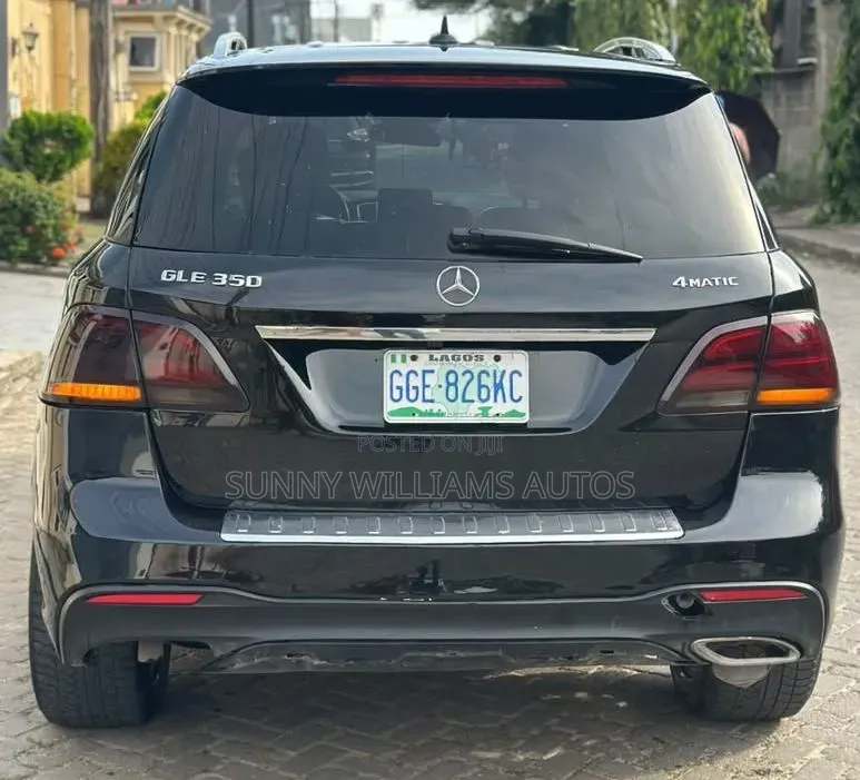 Mercedes-Benz M Class 2013 Black