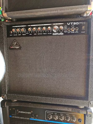 Behringer Virtube VT30FX Guitar Combo Amplifier UK Used