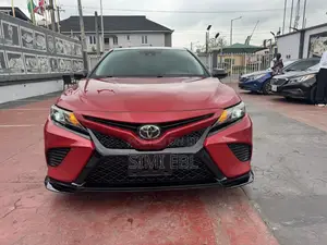 Toyota Camry 2020 Red