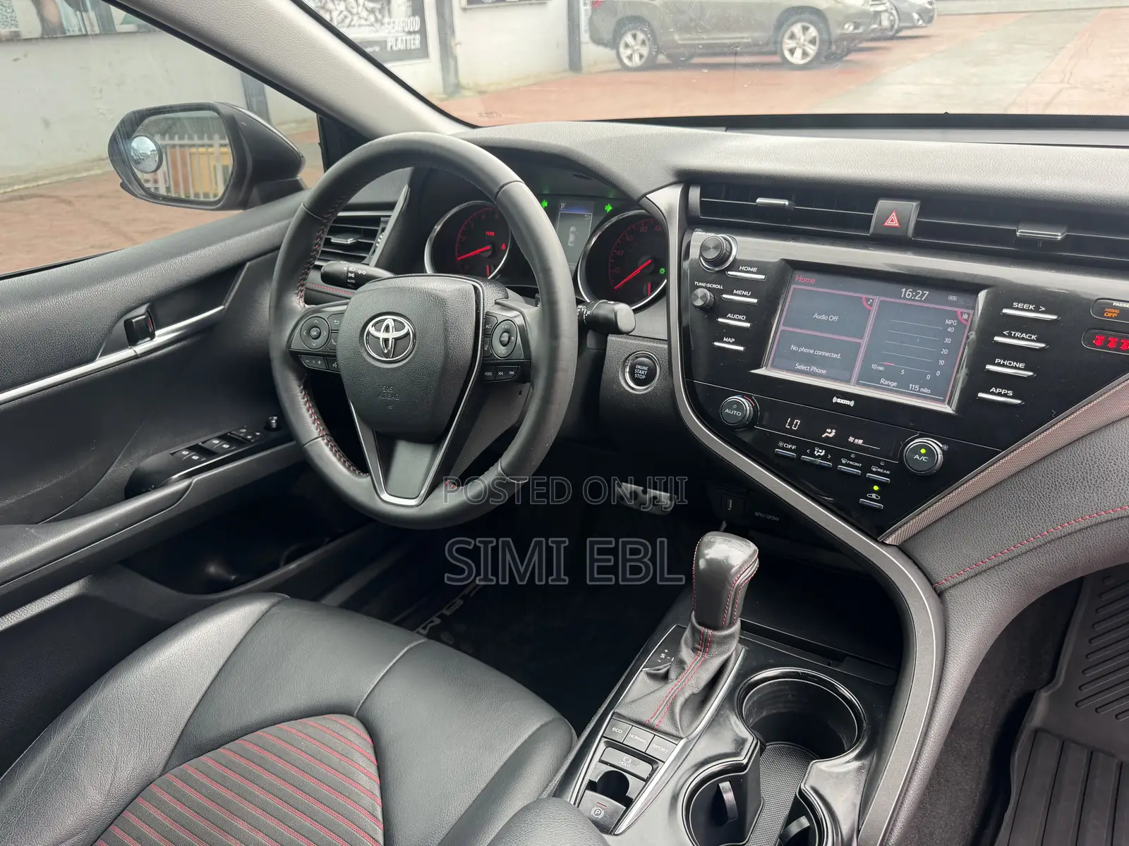 Toyota Camry 2020 Red