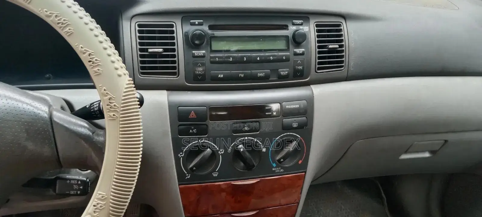 Toyota Corolla LE 2005 Silver