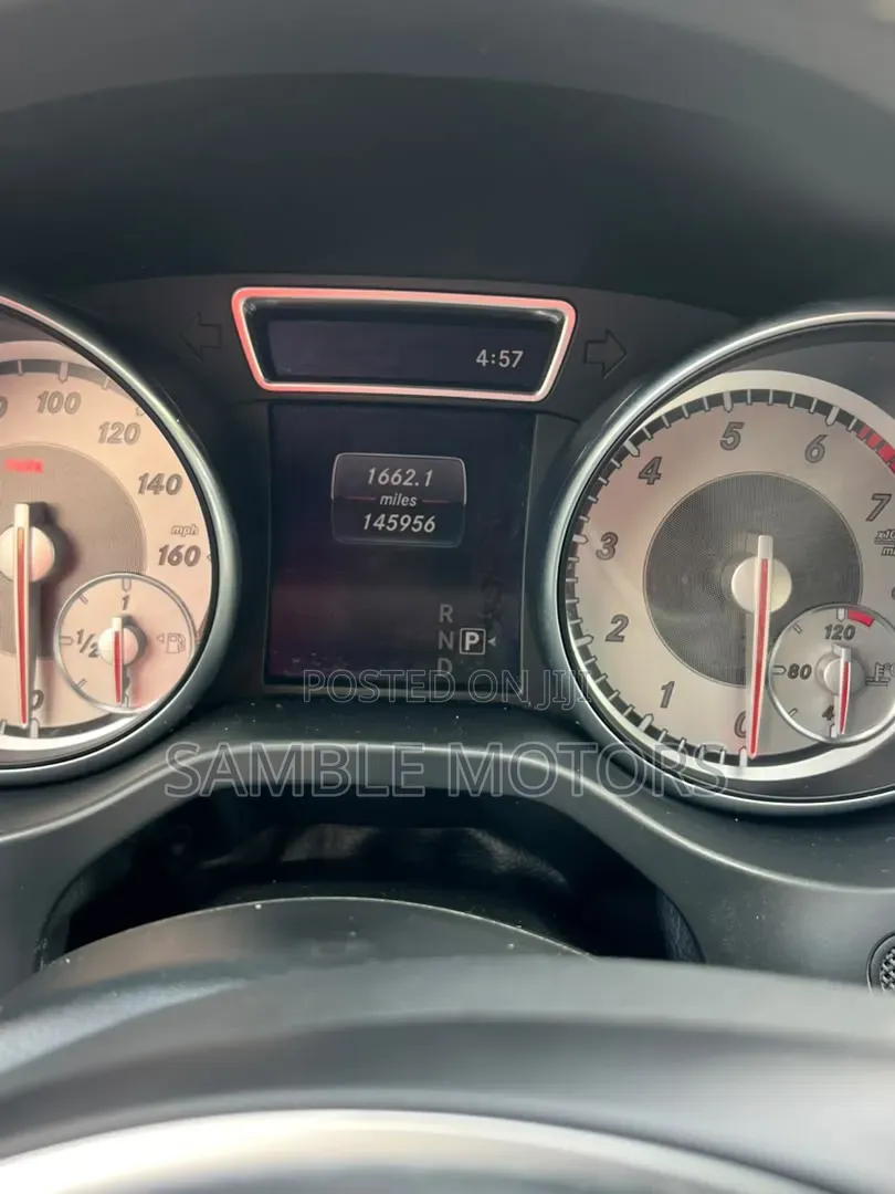 Mercedes-Benz GLA 250 2016 Silver