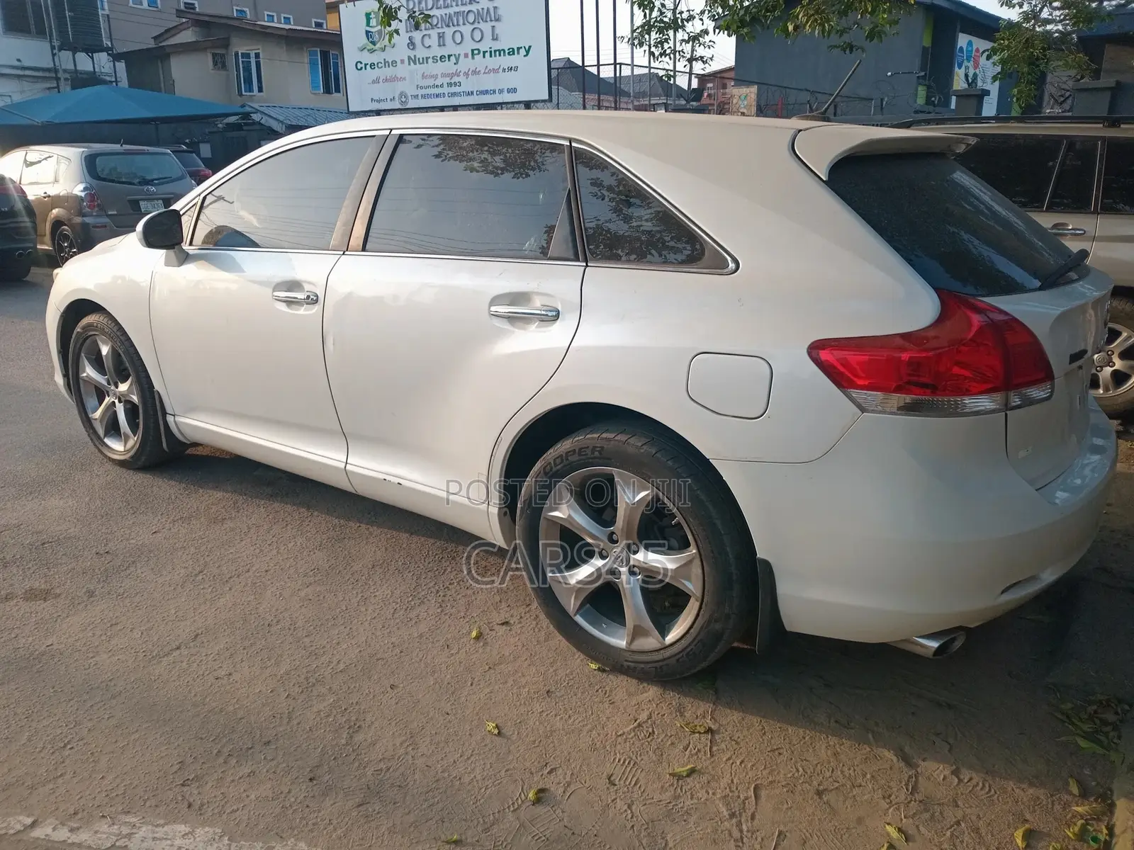 Toyota Venza 2011 White