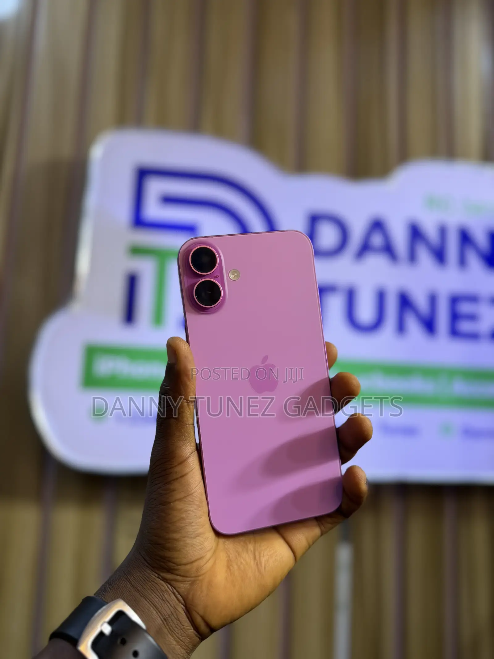 Apple iPhone 16 Plus 128 GB Pink