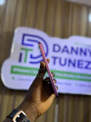 Apple iPhone 16 Plus 128 GB Pink