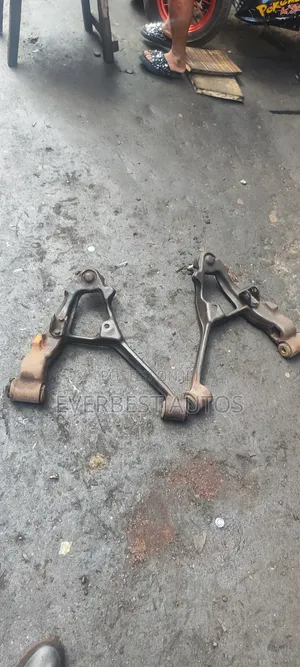 Lower Arms Hummer 2