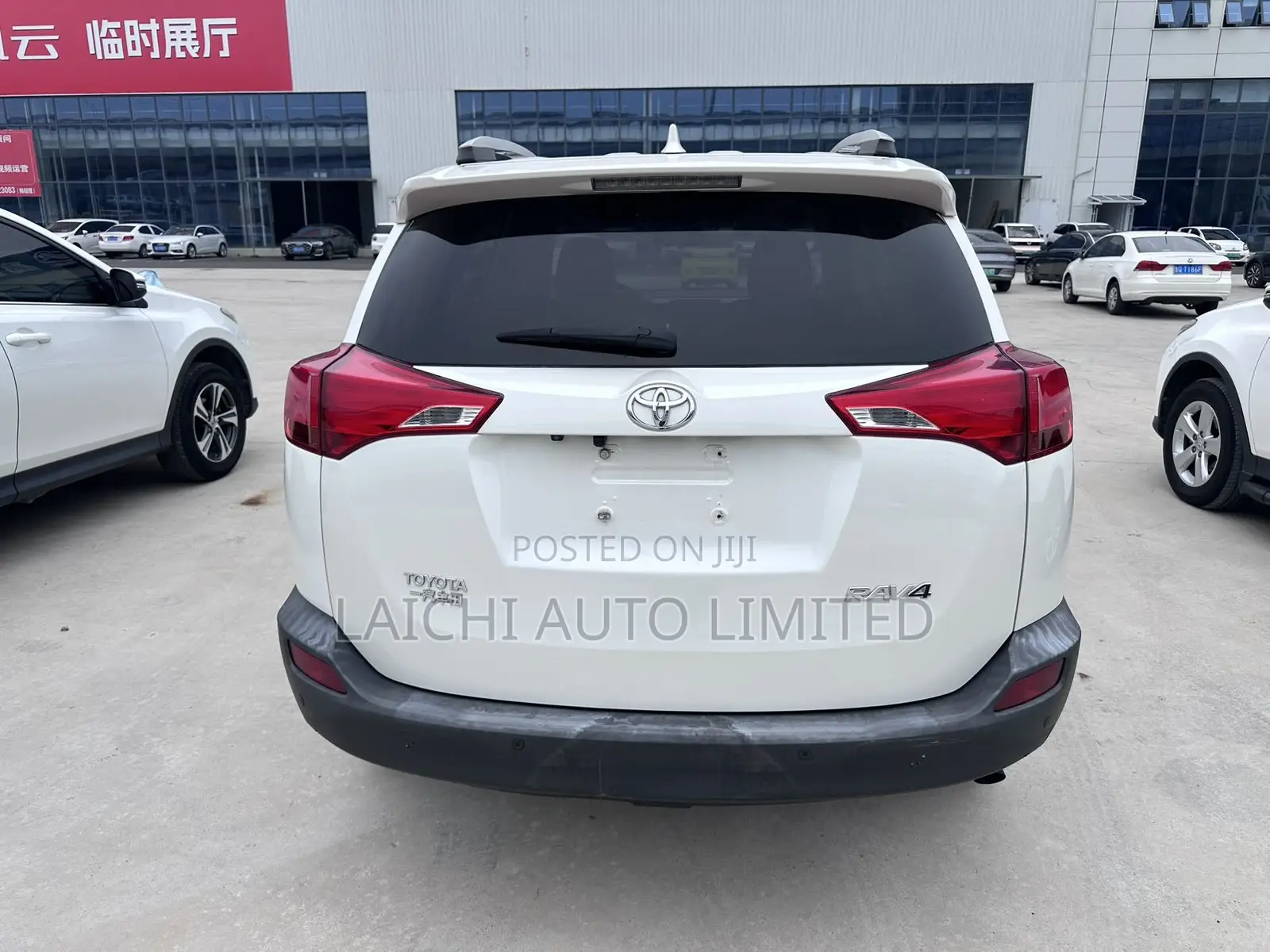 Toyota RAV4 2016 White