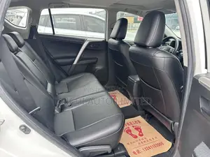 Toyota RAV4 2016 White